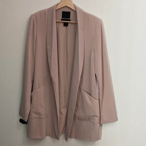 550 maison cinqcent Elegant Women's Blazer in Soft Pink